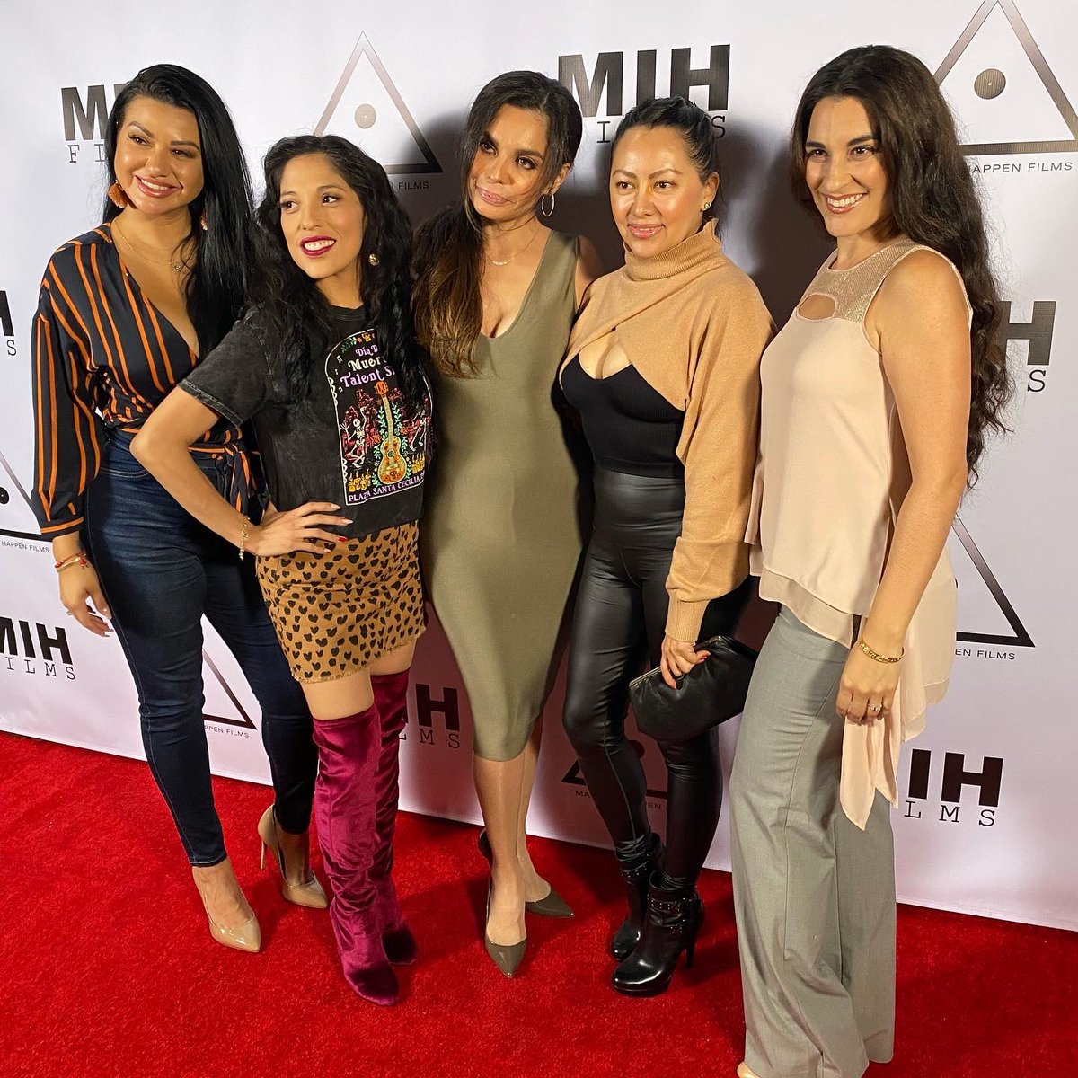 ConnieMarieFlo's tweet photo. Premiere of "Beyond Paranormal"
I had a blast last night attending the Premiere Party for "Beyond Paranormal" thank you @teamsupersonix #lifeafterpandemic #conniemarieflores #beyondparanormalmovie #actorslife #eristalentagency #real2reel https://t.co/9EF7Xv6TIV