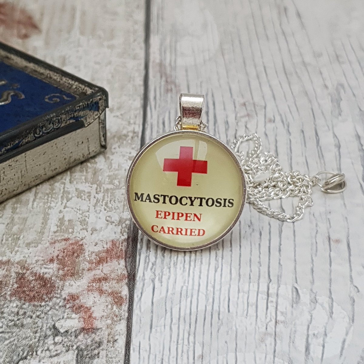 martisanne's tweet photo. Mastocytosis medical pendant, epipen alert, anaphylaxis warning, personalised medical ID necklace, Medical notification, allergy, SOS charm https://t.co/9Mwz2jkdPY #EtsyTeamUnity #TMTinsta #MastCellDisorder https://t.co/8jebXwPMgd
