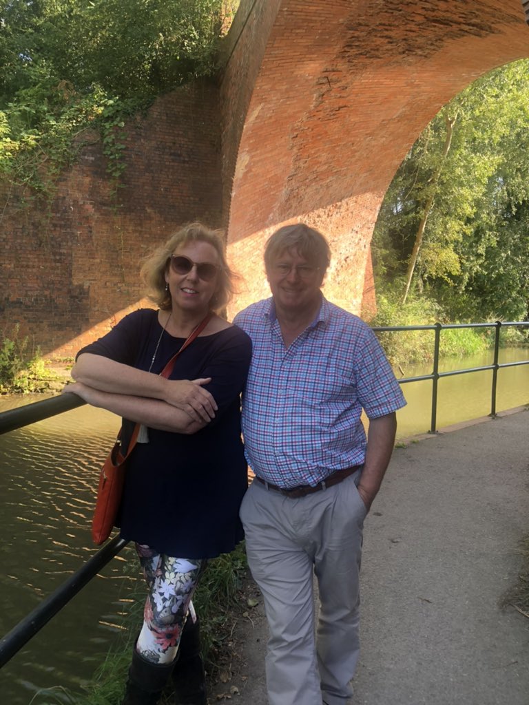 iain_gray's tweet photo. What a lovely afternoon with @Scampycat123 and our #10000step walk - first by @wiltsberkscanal - what a beautiful brick arch bridge - and then over at @CoateWater and listening to readers at @RJ_MUSEUM - what a delight - and loved @NWMES_Railway https://t.co/G7ocu0hHLe