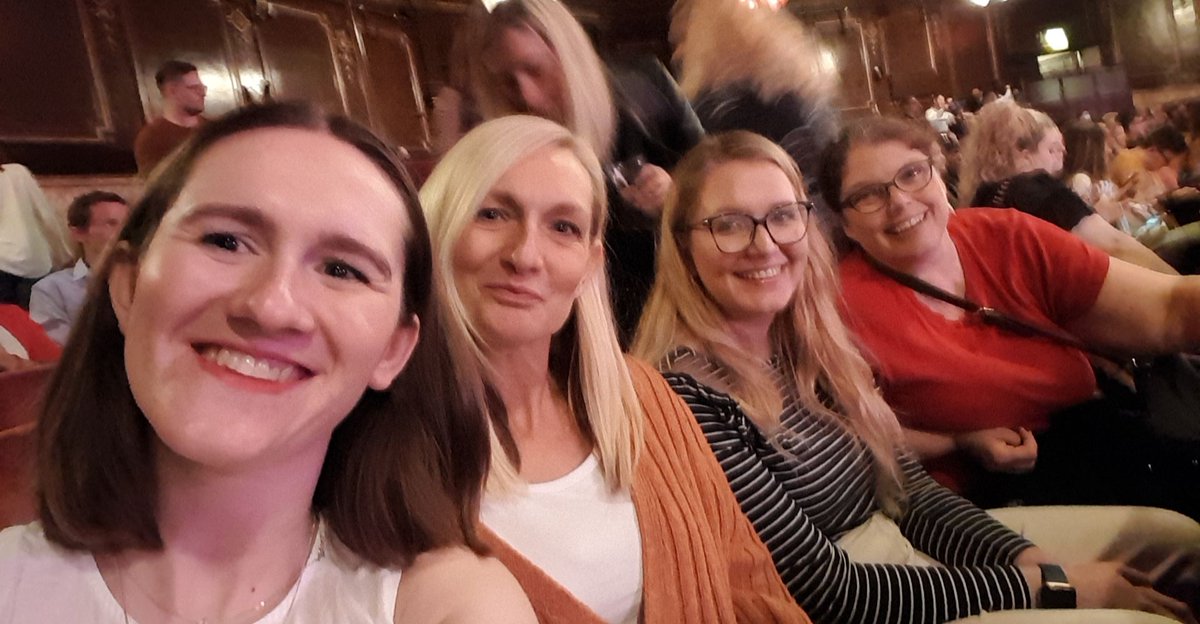 shellyb33's tweet photo. #SMApalladium https://t.co/BS30QOFwcm