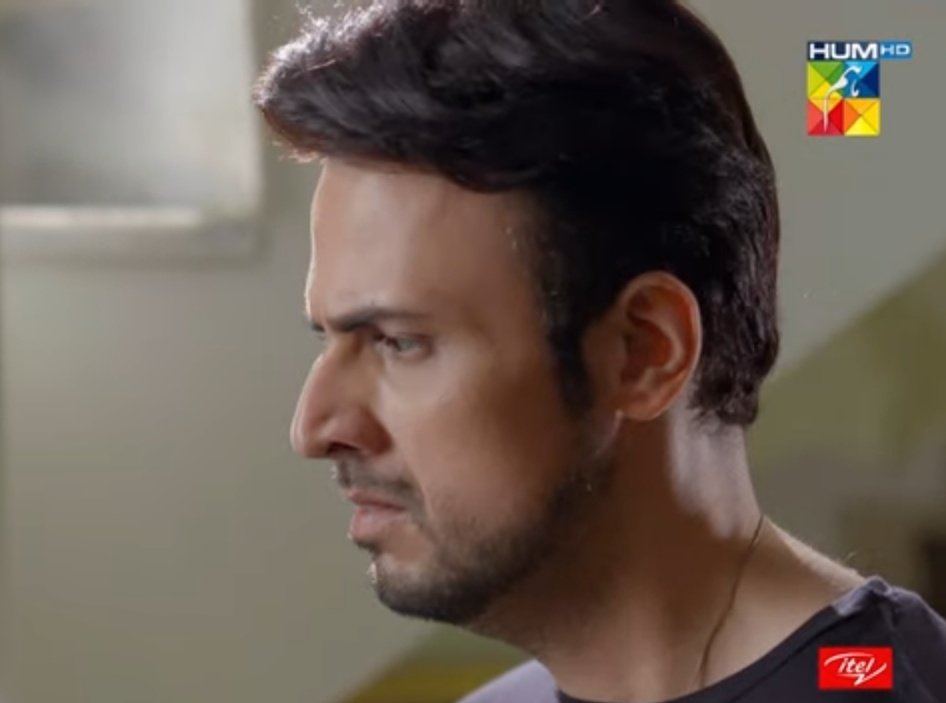 Naziaq2's tweet photo. #Shabbo yeah kiya ker diya! Heart-wrenching episode #Humkahankaysachaythay #mahirakhan #Kubrakhan #usmanmukhtar https://t.co/UqmwsFJV5P
