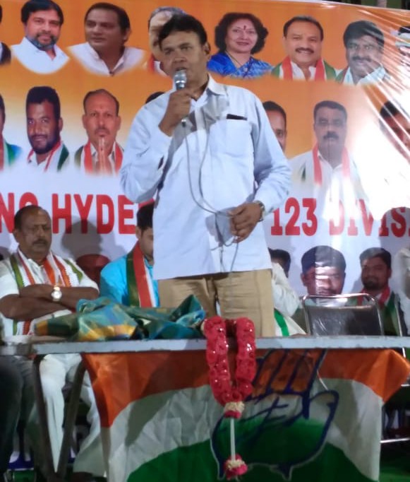 AyazTpcc's tweet photo. Minority Lalkaar Meeting held at Hydernagar Serilingampally Constituency RR Dist., Telangana.
@RahulGandhi @ShayarImran @sascongress @INCTelangana @tpccminority @revanth_anumula @manickamtagore @KatasrinivasGo1 @MOHDRIY64458758 @MYaskhi @ferozkhaninc @seethakkaMLA @kcvenugopalmp https://t.co/MoKlJjNbZZ