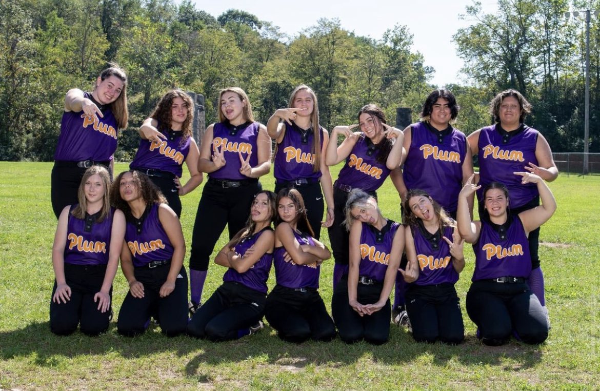 dub against seneca valley for senior day‼️🤩 congrats to al of our seniors today💛💜💛💜 #SeniorSunday