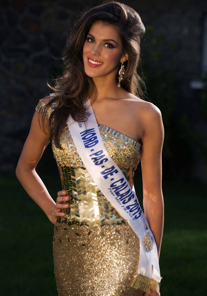 IrisActu's tweet photo. Il y a 6 ans aujourd'hui, notre @IrisMittenaereO était couronnée Miss Nord Pas de Calais 👑 😍 https://t.co/Z7CfayQH06