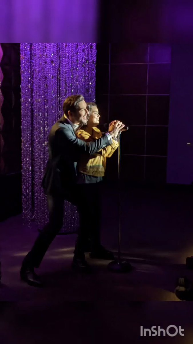 Tom_EllisFans's tweet photo. #TomEllis @tomellis17 &amp; #BriannaHildebrand #LuciferMorningstar #RoryMorningstar #Karaoke  #LuciferSet #Lucifer #LuciferSeason6 
Credit #timprendergast https://t.co/wQ6Tcq07l6