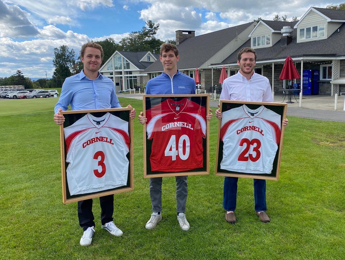 CornellLacrosse's tweet photo. Another amazing alumni weekend concludes with with our team banquet. Congratulations to the classes of ‘20 & ‘21, the individual award winners from those classes, & thank you to the Keepers of the Watch. #family #tradition #together #bigredbeauties #keepersofthewatch #WD>WS #LGR https://t.co/OW9XHQUCCh