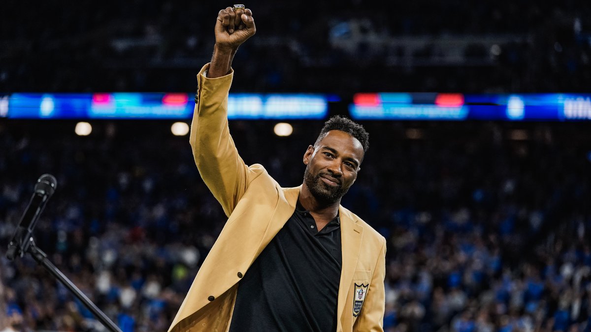 Lions's tweet photo. Simply the best.

@calvinjohnsonjr https://t.co/2LMsAlUwPj