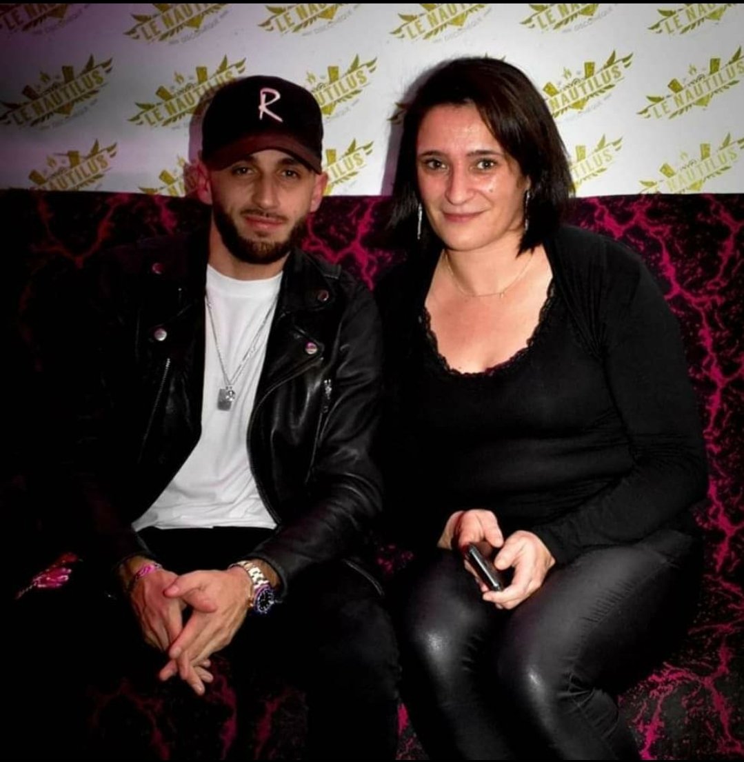 orelail37's tweet photo. #OnVaAuBout décembre 2019 inoubliable. On ne lâche rien je te l'ai dit ce soir là ❤❤ https://t.co/4WCsYiGCxW