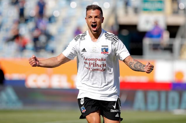 adnradiochile's tweet image. Los particulares mensajes en la camiseta de Colo Colo durante el Superclásico
bit.ly/3CRJusy #ADNSuperclásico