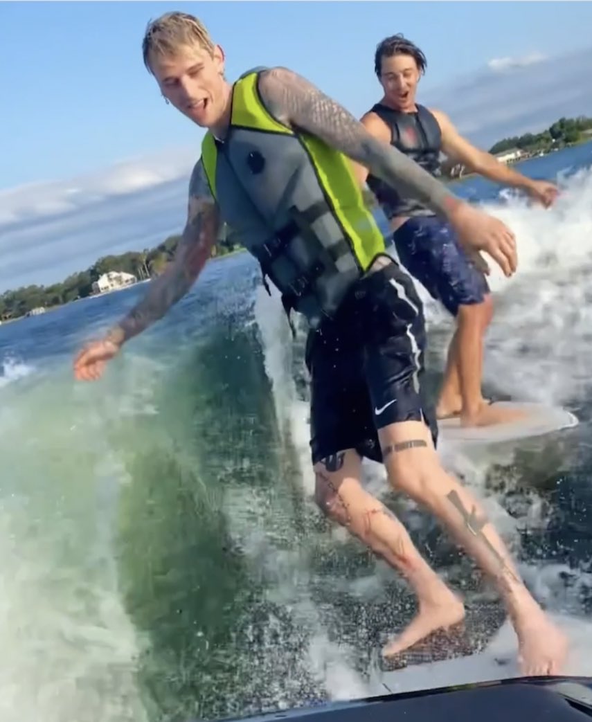 ticketstocolson's tweet photo. Why is NOBODY talking about surfer Kells?!?! https://t.co/zn0IRyWfsV