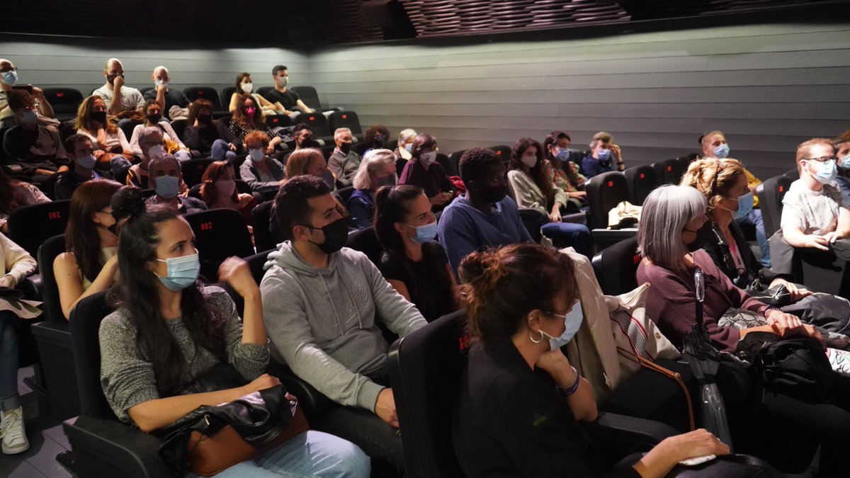 CIMAcineastas's tweet photo. 📸 Imágenes de la pasada cita #CIMAenCORTO edición @CreadorasS en @CinetecaMadrid

Con @maucardoso2 @mmaganto @bjvelilla2014 y @JeniferRubioP entre otras

💜 Gracias a todas por hacerlo posible. Equipo: @SariBamba, Patri de Luna, @Irlanda_Eire e Irene Cardona 💜 https://t.co/R84cyMf6mp