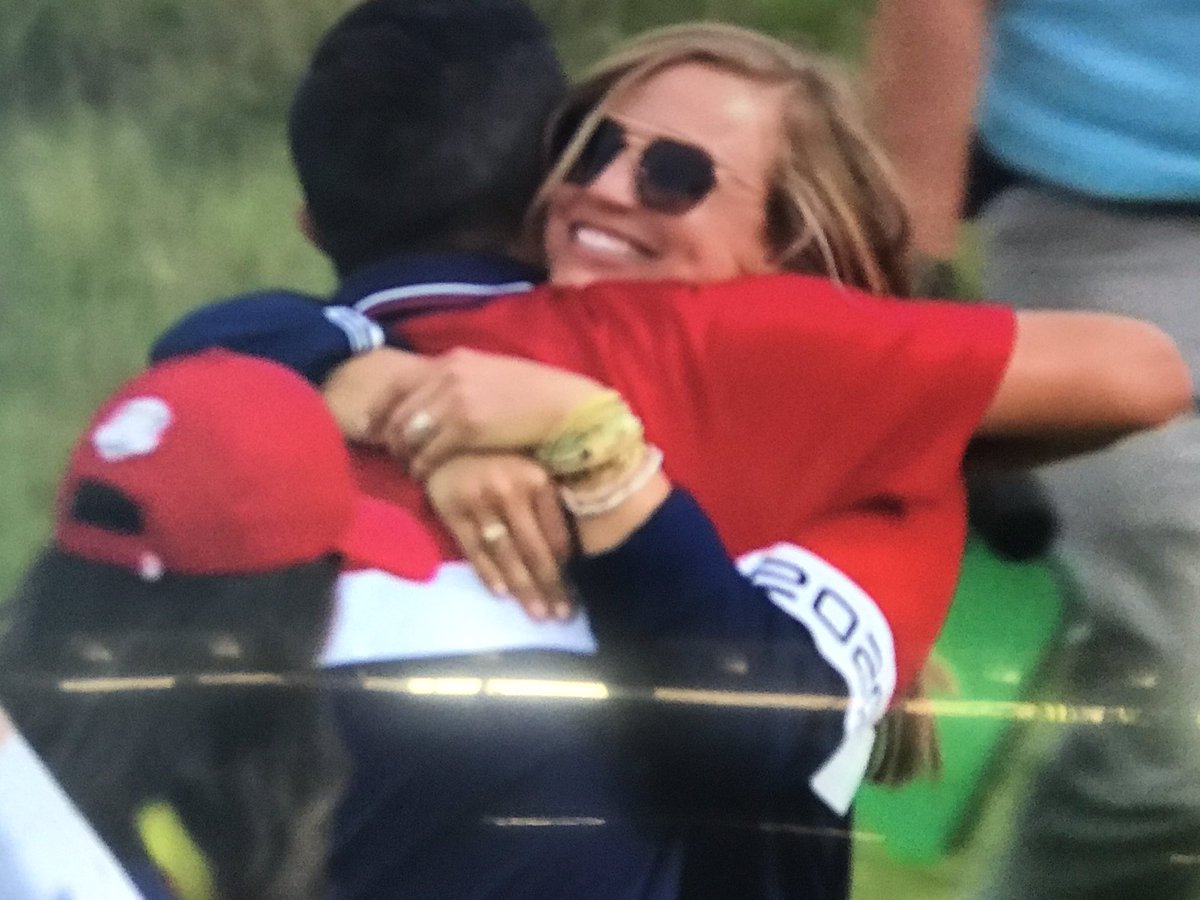 leadjoem's tweet photo. #usarydercupwinners Sunday watching with my golf partner Sally May! #usausausa! #teamusa #teammatter #boom https://t.co/TW6upruEwS