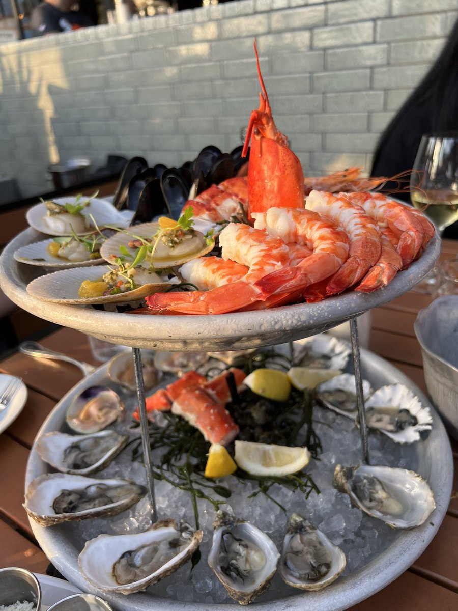 nellitaroca's tweet photo. first weekend with the #iPhone13ProMax
 #nofilterneeded @Apple https://t.co/e3Jr2k0PS4