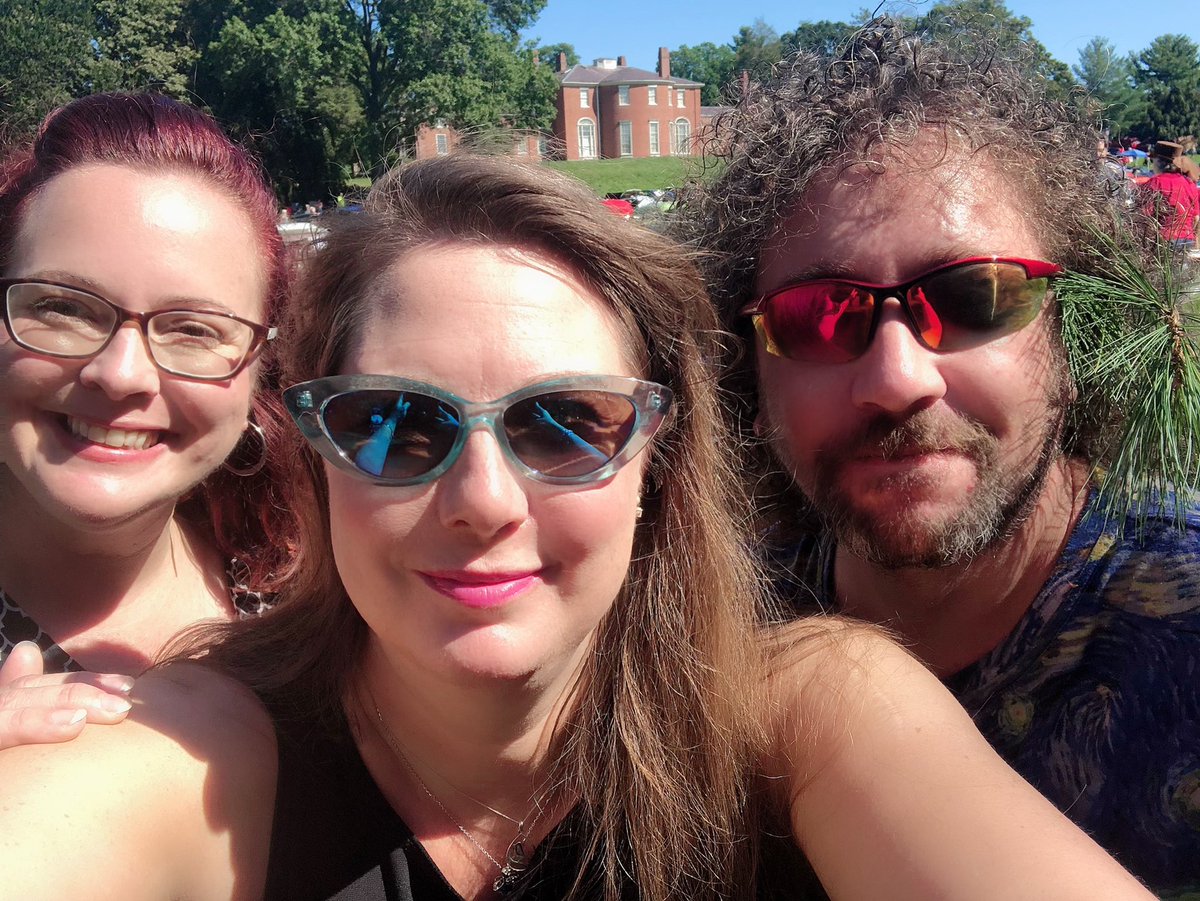Jessica__Lucci's tweet photo. Colleen Bradley MacArthur, me, and Spectacle sharing sun at the Gore Place Classic Car Show! #colleenbradleymacarthur #spectacle #spectaclespectacle #goreplace #waltham #walthamma #walthammass #walthammassachusetts https://t.co/IxgPVHIoxx