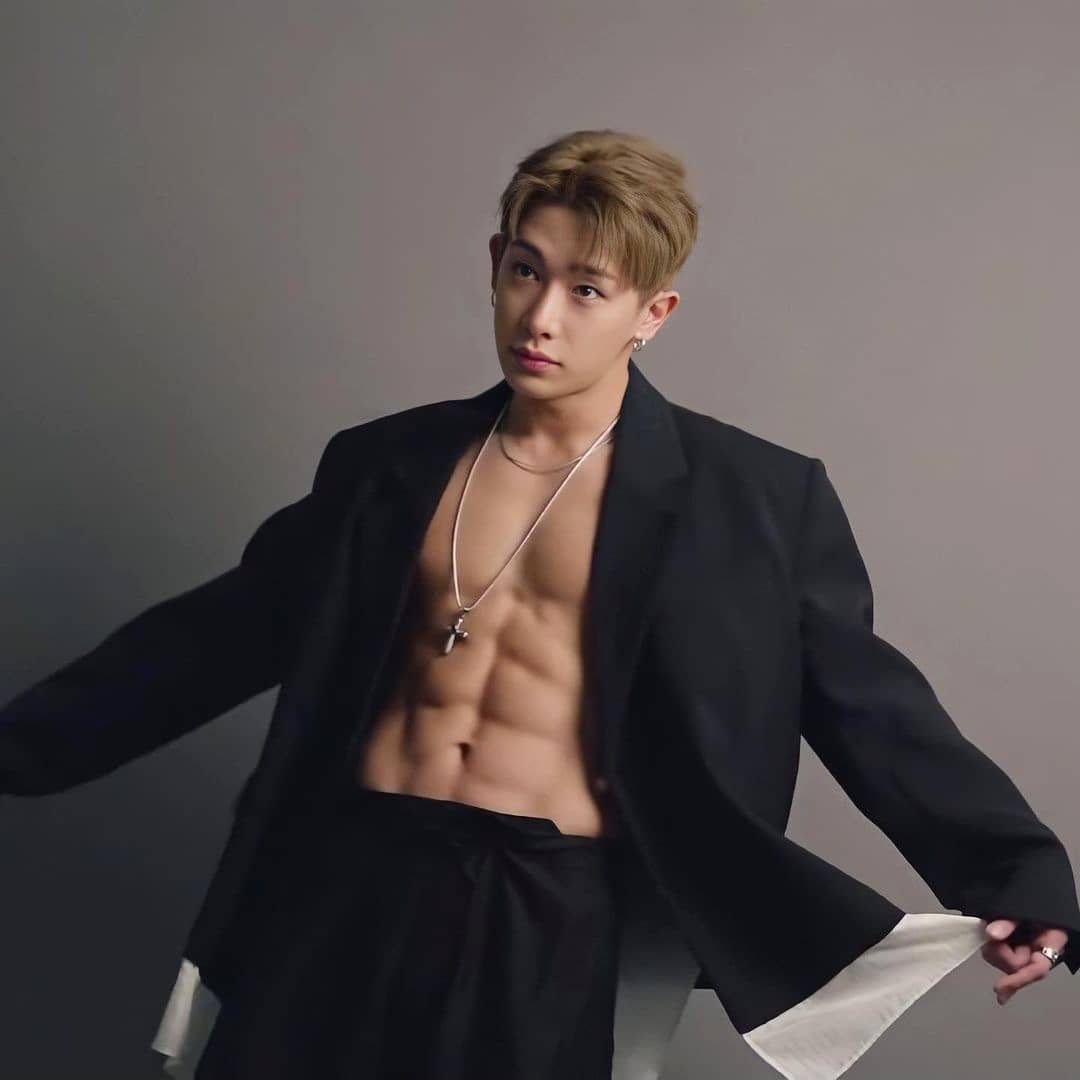 KpopAbs28's tweet photo. Wonho is a great soloist and has a nice body. #WONHO #kpopabs #oppa https://t.co/5aDNaIIIrH