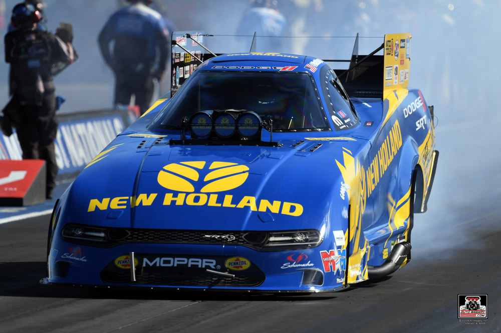 shoeracing's tweet image. Congrats, champ! @MattHagan_FC earns his first #MidwestNats Funny Car trophy and will head to Dallas with the point lead! 

Hagan moved first and powered the @NHAgriculture @Dodge to a winning 3.933 E.T. at 333.49 mph to defeat Tasca's 3.967
