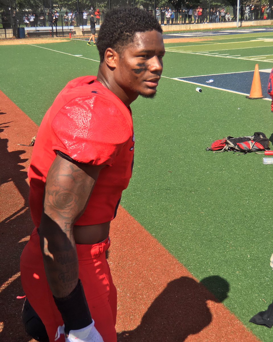 Football Hub tweet media