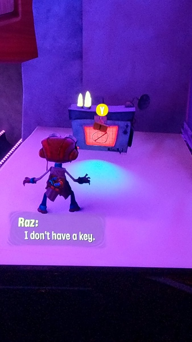 BKeidan's tweet photo. .@DoubleFine I collected all the motherlobe keys but the remaining chests won't unlock. Help? https://t.co/ZDcukqv4yx