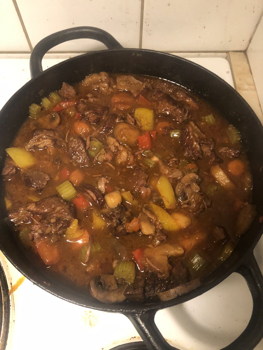 skallen's tweet photo. Yummy, I really need a serving although it 23:05, I promise it will be a small one. Now mom and dad (almost 92 & 93) will have at least 4 more servings in their freezer. #givebacktime https://t.co/lmixiHjKTZ