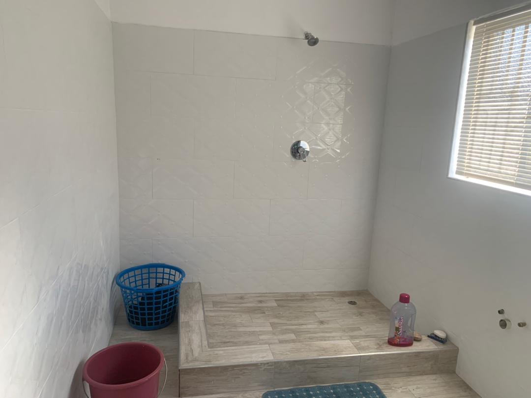 ndi_calvin's tweet photo. Accomodation For CUT students(Female). Holla at me 0782678132/0719678132. https://t.co/geOsKCWpzx