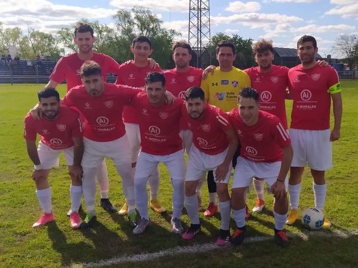 FEDARIBON's tweet photo. #CopaOFI 
DIVISIONAL B
SERIE H
🏟️"Eduardo Martínez Monegal" (Canelones)

FINAL DEL PARTIDO 

✅DARLING (Canelones) 1-1 VIDA NUEVA (San Jacinto)  

Goles⚽: 60' Esteban Espino (SJ), 83' Facundo Camejo (D) https://t.co/ypJQf8PrYQ