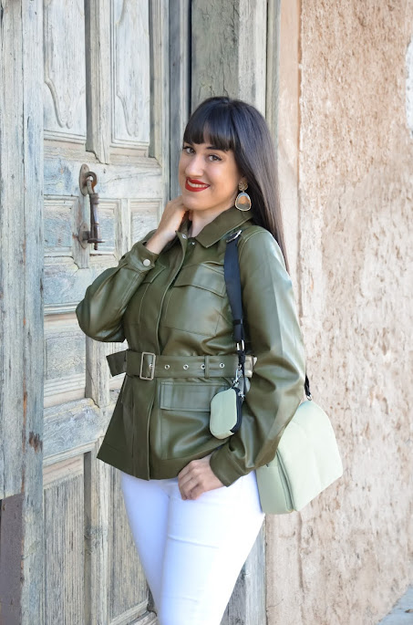 Raquelmarcos244's tweet photo. Cazadora de la colección premium de @SHEIN_official  el color oliva 🫒 es precioso y me encanta para el otoño 🍂.

https://t.co/7ATcJkqEfj Ref: 2902107

15% de descuento con mi código 𝐅𝐖𝐗𝟏𝟎𝟑𝟎  🛍

#SHEINX #SHEINFW21 #SHEINXrocktherunway
#leather #leatherjacket https://t.co/pLZLUQZXUI