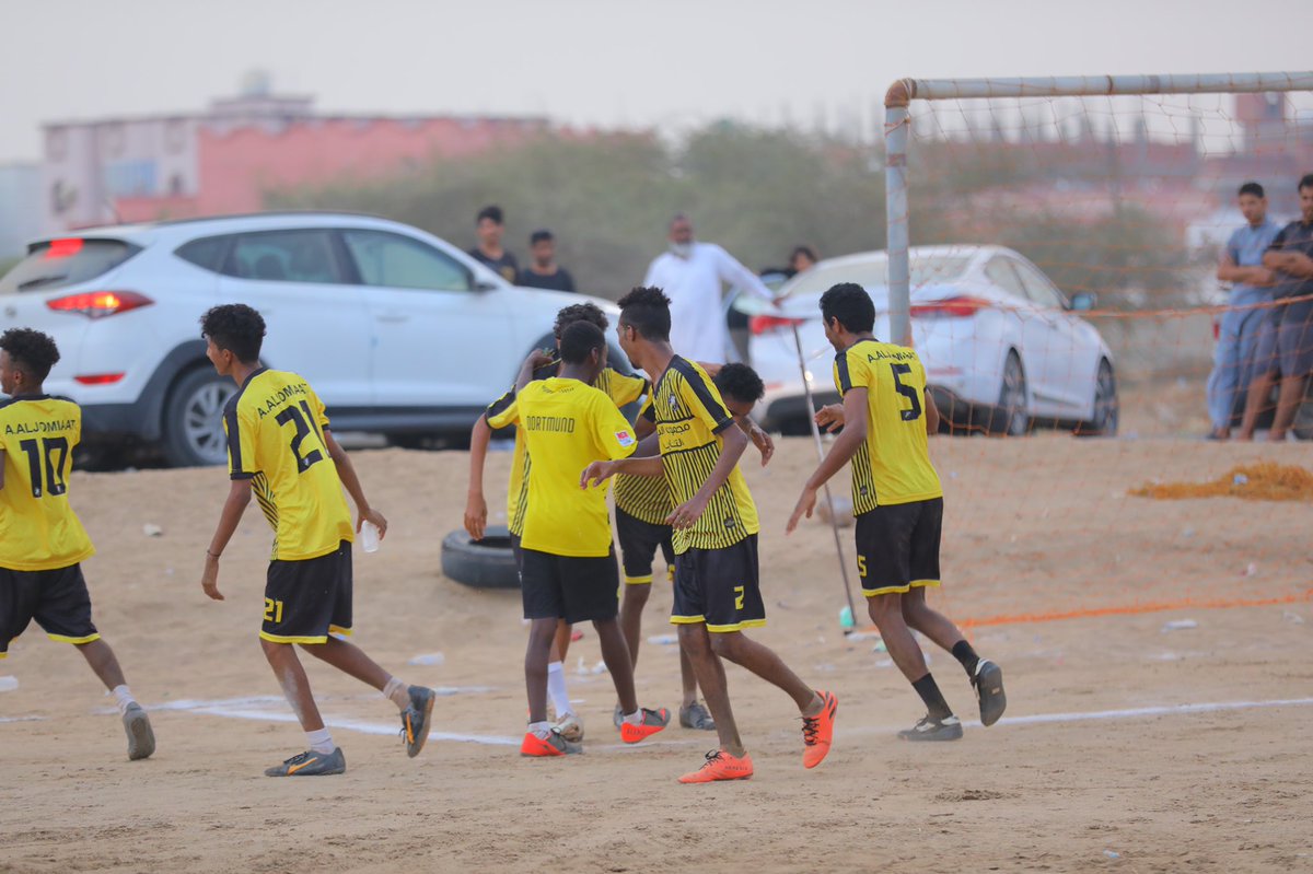 almamlakhclup's tweet photo. 📸| مقتطفات من المباراة الختامية 
#العميد_الرعد
#بطولة_المملكة_الرباعية
على كأس #اليوم_الوطني٩١ https://t.co/dTKDA2DeSa