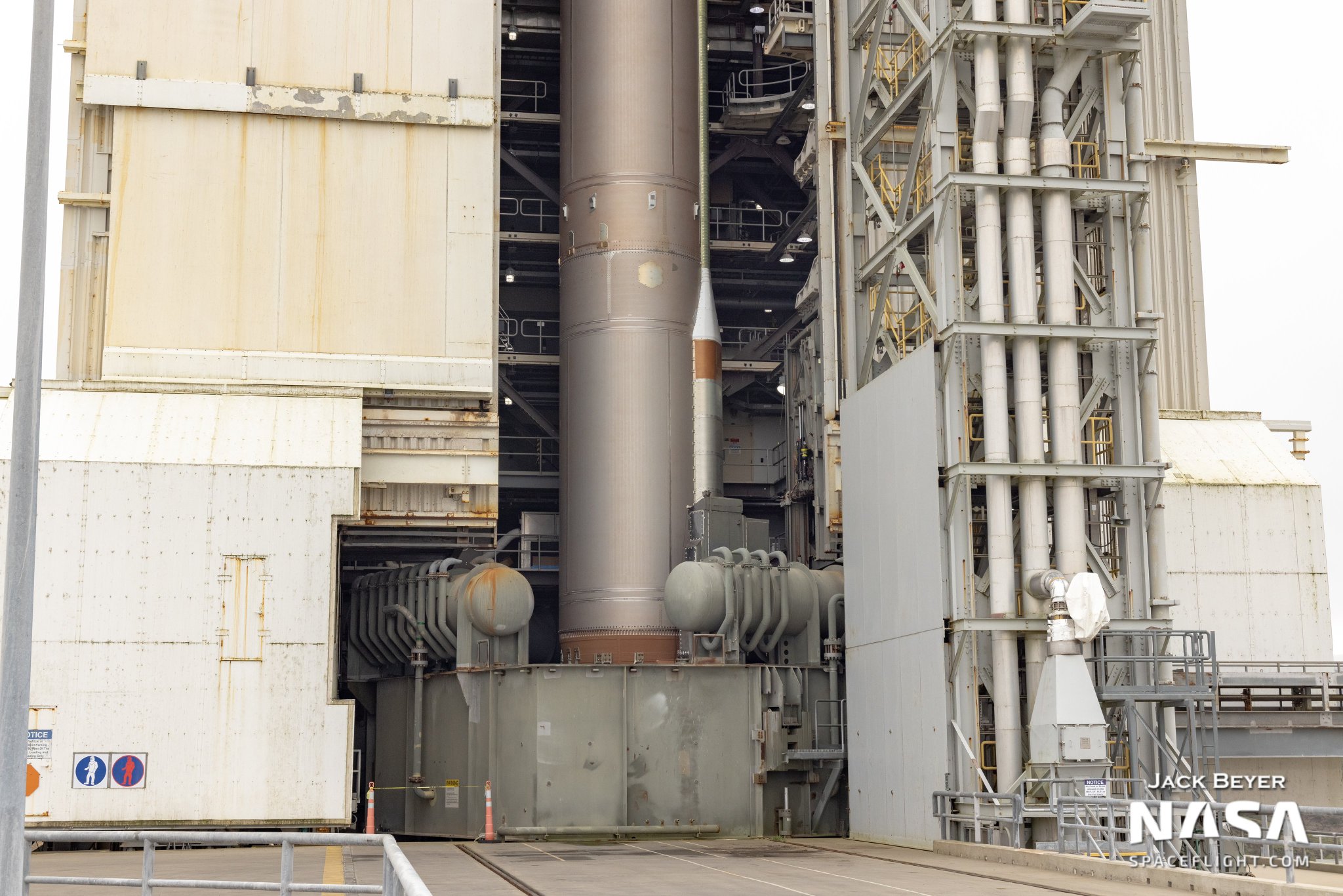 Jack Beyer on Twitter "Landsat 9 is ready to launch atop a mighty