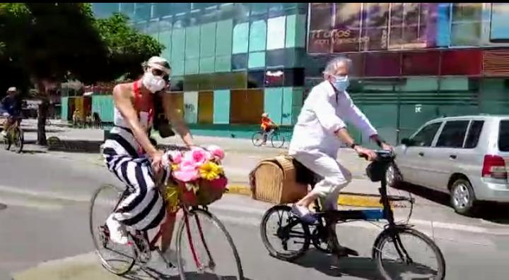 UNoticias's tweet photo. #AHORA Bici rodada #retroccs desde Los Dos Caminos hasta Petare. Vía @YouTube
https://t.co/JYKmCh34fZ https://t.co/jD0bfkwwwK