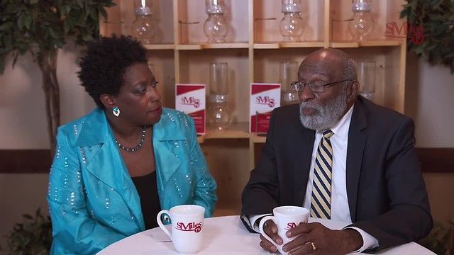 PhoenixMediaEnt's tweet photo. 9-26-21 2:15pm EST Dr. Ron Gregory on the Death of Dick Gregory: Close and Personal with SMiles TV tune in on Jam Vibes TV Network Live at https://t.co/TNBwLv25KT https://t.co/6ejadrp8ku