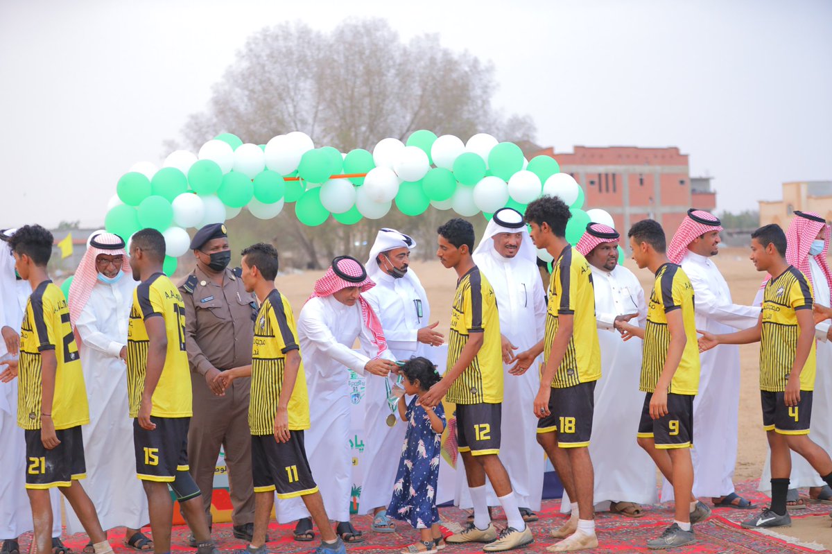 almamlakhclup's tweet photo. 📸| مقتطفات من المباراة الختامية 
#العميد_الرعد
#بطولة_المملكة_الرباعية
على كأس #اليوم_الوطني٩١ https://t.co/0r2GSBSZ88