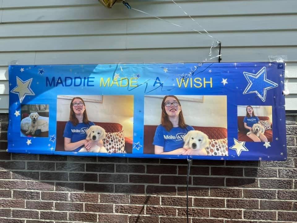 Grace and I got to celebrate my former student today. Congrats to Maddie 🤩💙