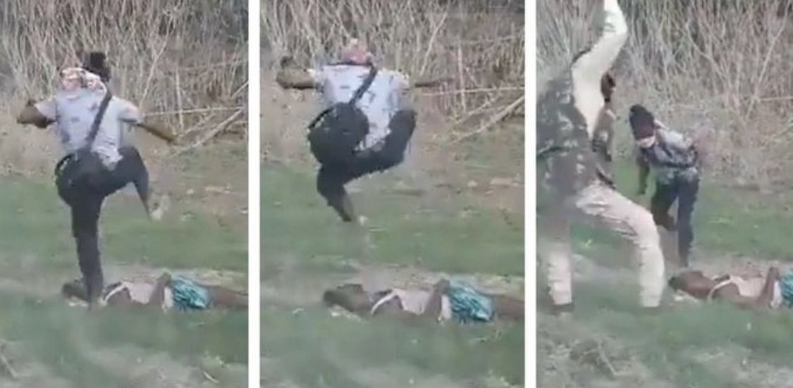 alnassar_kw's tweet photo. مدير شرطة آسام التي يقتل فيها المسلمون ..

وجه رسالتك له 👇🏻

@DGPAssamPolice 

Send your message to him 👆🏼

Assam police chief, where Muslims were killed.

   #الهند_تقتل_المسلمين
#assam https://t.co/m6FbFV5DND