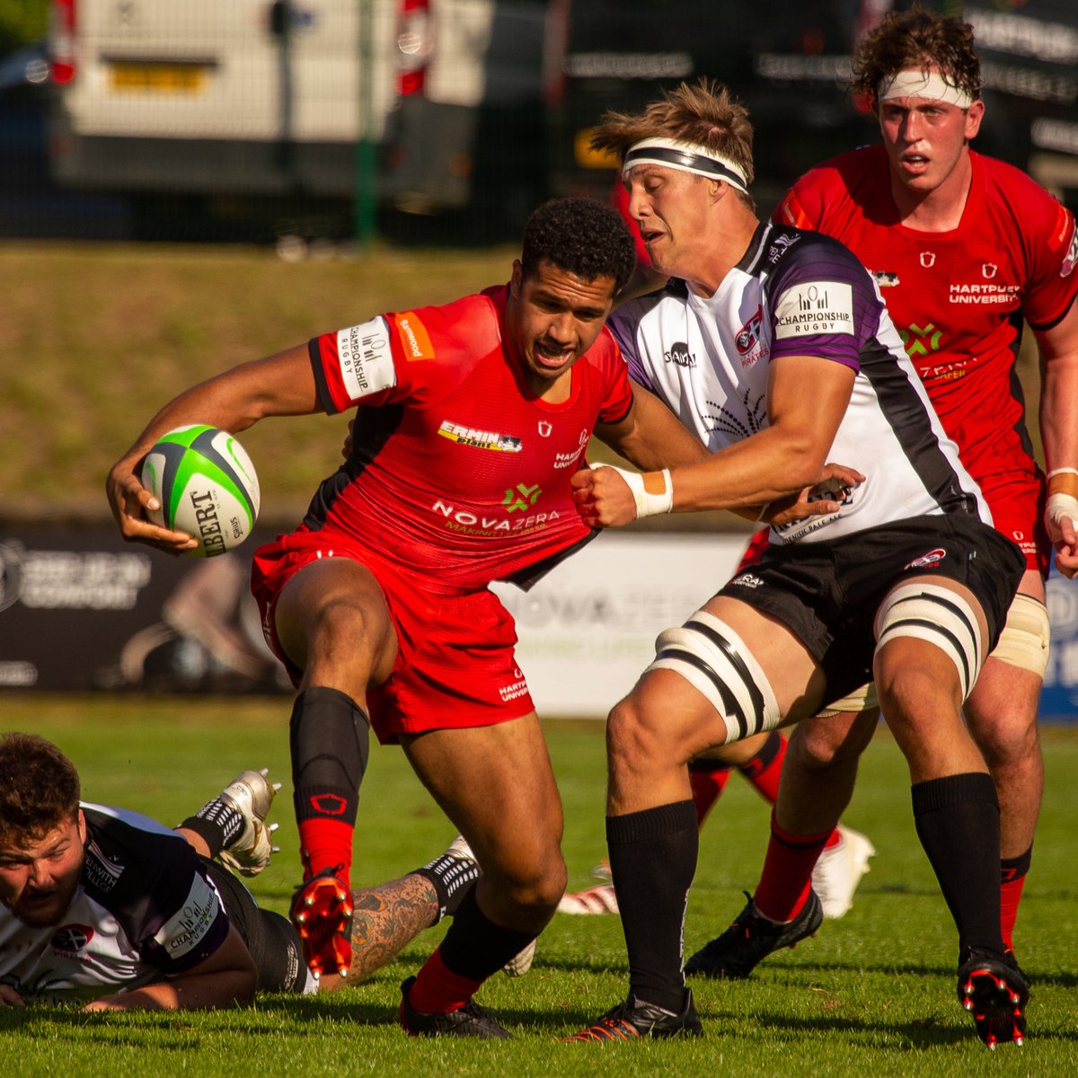BristolBears's tweet photo. 🔴 Groves &amp; Bailey star for @HartpuryRFC 
🔵 Trio feature in @DingsCrusaders win
🟣 Last-gasp defeat for Lloyd's @cliftonrugby 

📸 LNC Images &amp; @Ytscoop 

Full round-up of our dual-registered players 👇