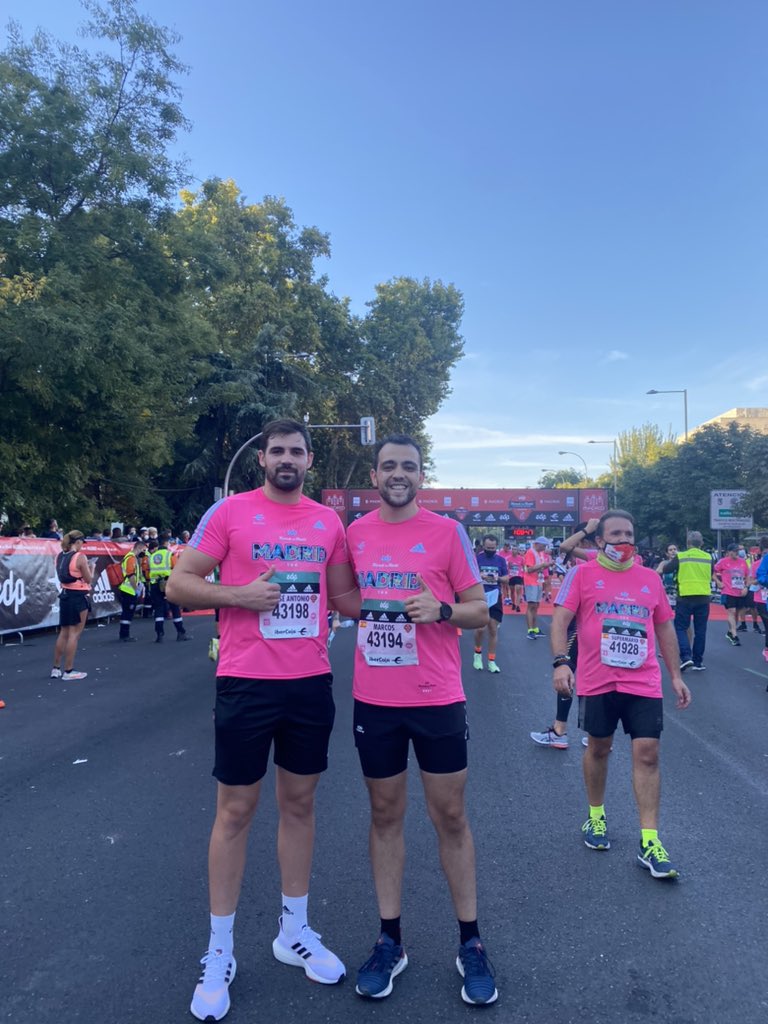 🏃🏻 Primer 10K con marca personal (51:58 - 5:09/km)
Dar las gracias a Dani de los Reyes (<a href="/CD_LACELESTINA/">C.D. LA CELESTINA</a>), sin el cuál no lo hubiera podido conseguir, y a los <a href="/RunnersAD/">Runners S.M</a> que siempre están ahí dispuestos a echar una mano 😊
Espero que sea la primera de muchas 💪🏻
<a href="/RNRmadmaraton/">Zurich RNR Running Series Madrid</a>