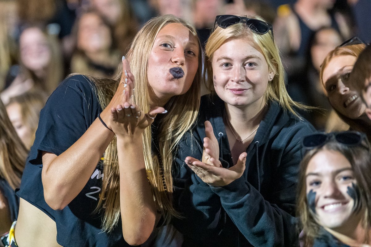 Medina's @kaitlyngrace717 and <a href="/AveryHeine2/">Avery Heine</a> in the Swarm Friday night. <a href="/mhsbeesswarm/">MEDINA SWARM</a>