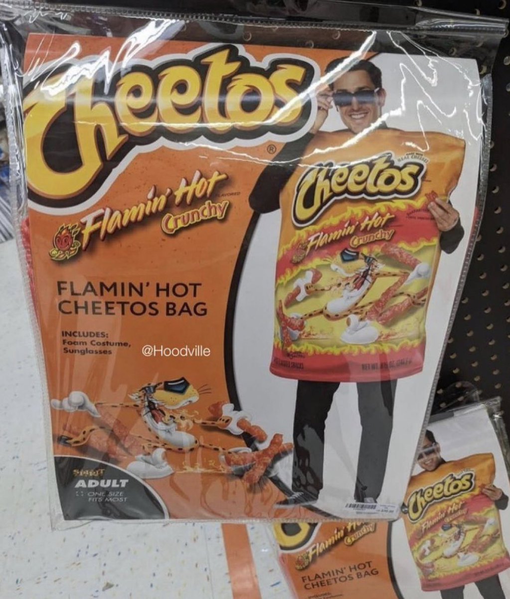 TheLuisEscobar's tweet photo. Fuck it, bag of Cheetos this year https://t.co/ucd0fbmQUD