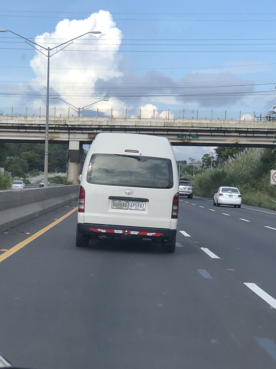 sysa20's tweet photo. Manejo desordenado @ATTTPanama @ProtegeryServir https://t.co/QiSZikeLpe
