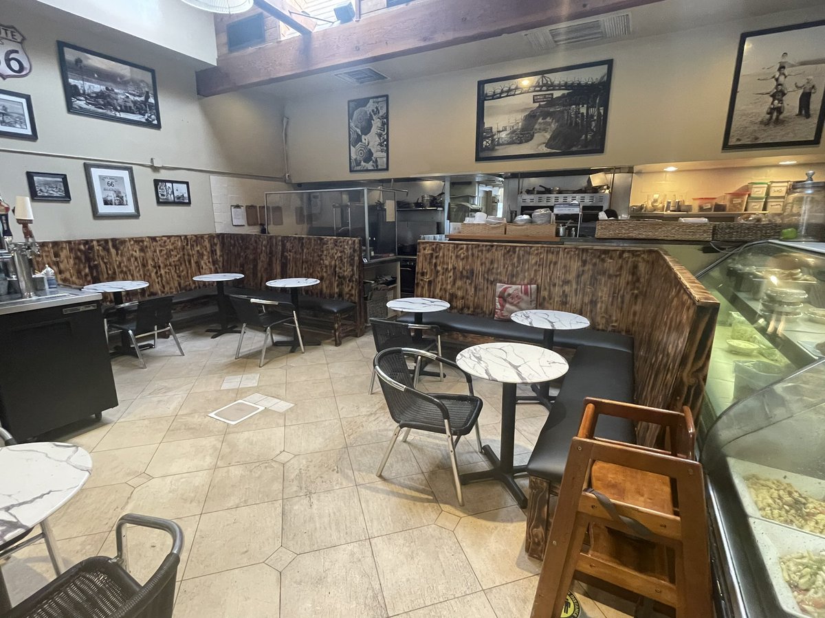 LennyRosenberg's tweet photo. #MarmaladeCafe #santamonica #New Booth Seating, enjoy the #Restaurant comfort and privacy while you eat #Bakery #ShowCase #Almond #Cookies
#LARSrestaurantflips #TVshows #Travelogue #Foodies #Adventures #Travel #Eat #Discover #Leaders #Design #Eeeeeats #Foodie #Travel https://t.co/ln70wZivDU