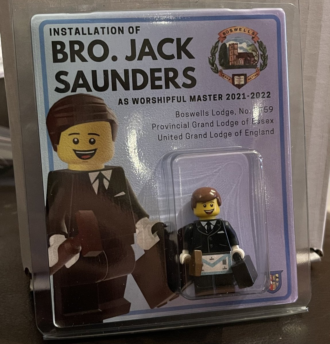 MyLilBlueBook's tweet photo. Pictures of the gifts I gave to those present at my Installation meeting. Each one personally and painstakingly put together by me! @LEGO_Group @BoswellsLodge @EssexFreemasons @UGLE_GrandLodge #Freemasons #Freemasonry #Funmasonry #Masonic https://t.co/rAgcymATca