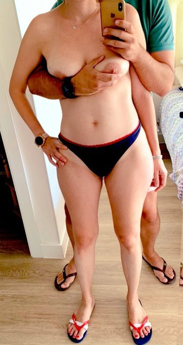 Cuckold64469535's tweet photo. https://t.co/KO5XRBuEW7