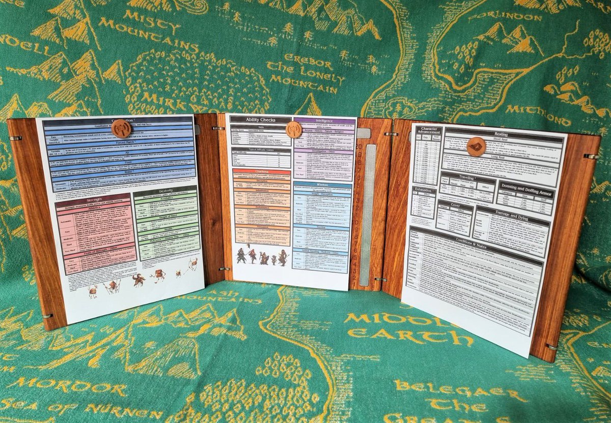 Check out this 4-panel DM screen with a bespoke Tree of Life engraving designed by Scott. The panels are connected by magnets so you can choose to use however many panels you want 👍🏻 check out our website if you’d like one for yourself! 

#TTRPGs #ttrpgsolidarity #DnD