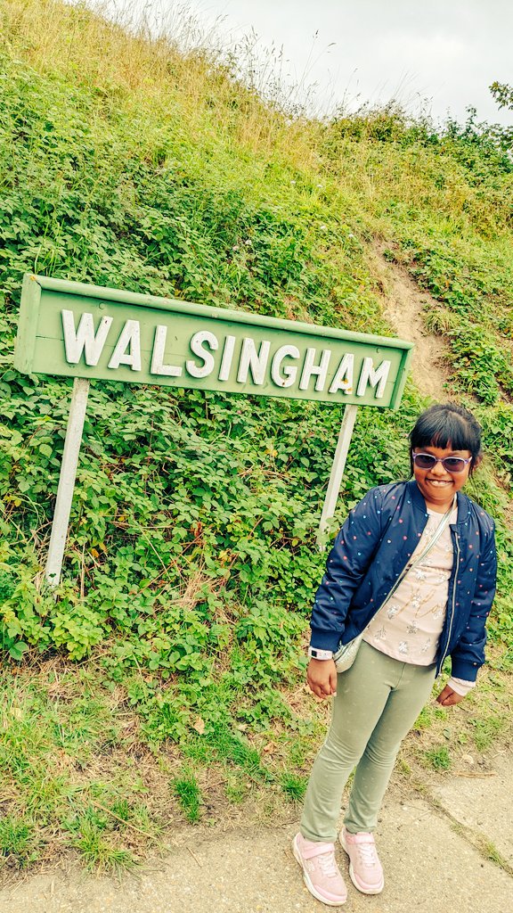 deepakdeepfacto's tweet photo. @ololn11 Danica spent the weekend enjoying a pilgrimage to @WalsinghamEN and @walsinghamabbey and learning about the heritage of the village and Our Lady. https://t.co/uPsKVBjW7r