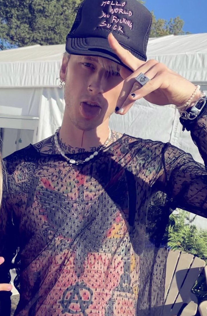 ticketstocolson's tweet photo. Okay but yesterday’s fit 🥵 https://t.co/DWZE6A9rEU