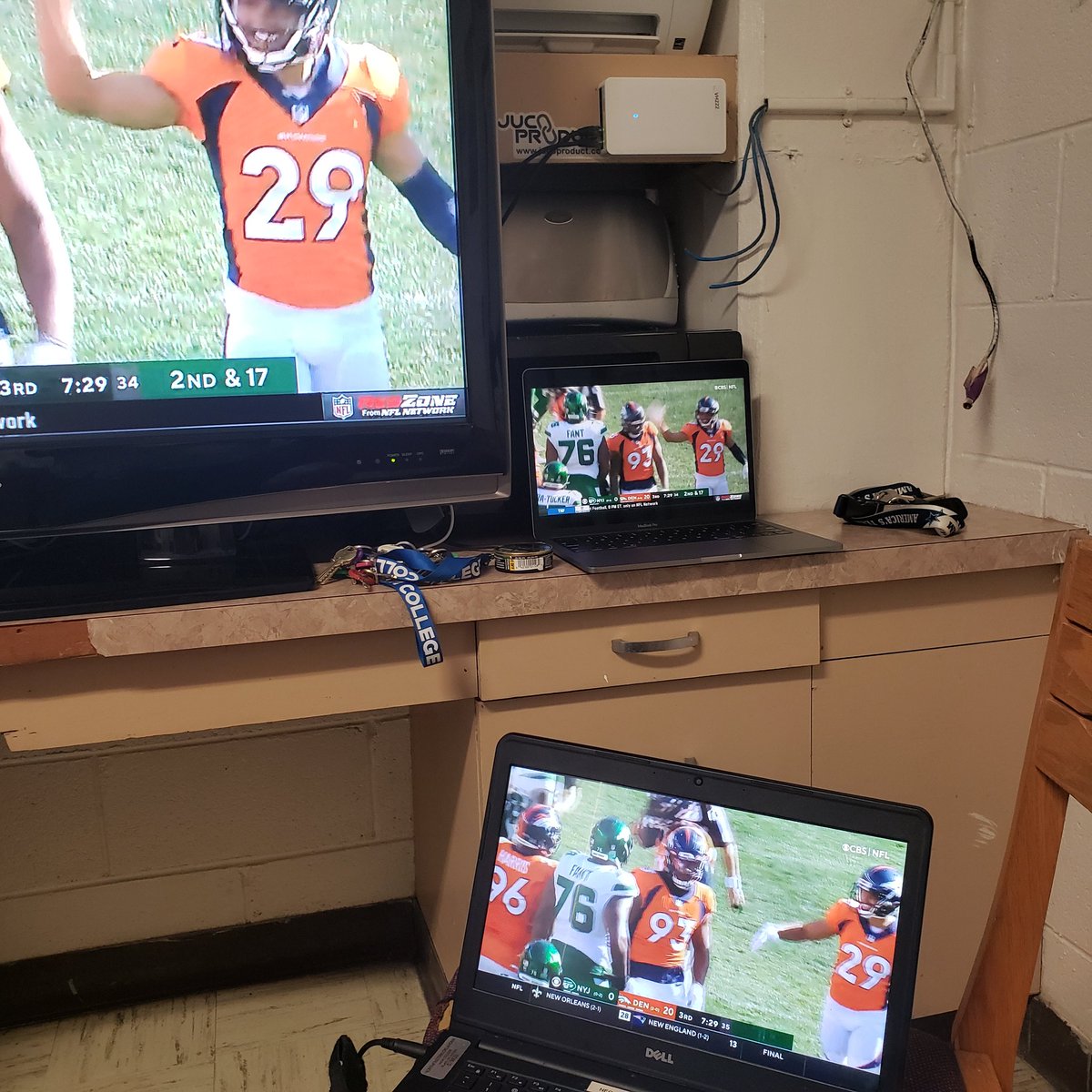 Coach Bruce Chavka tweet media