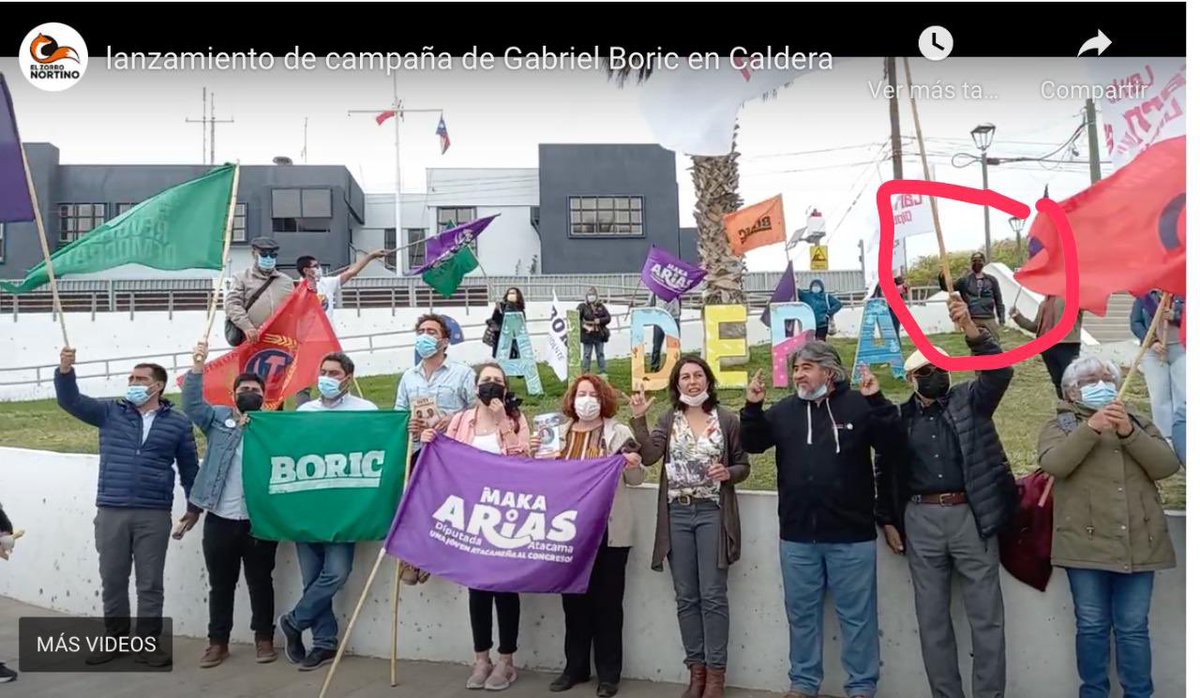 Me envían esta foto. La persona sería del equipo de la candidata <a href="/Maka_Arias_/">Makarena Arias Vargas</a> , Secretaria General de las Juventudes Comunistas y representante de @gabrielboric
