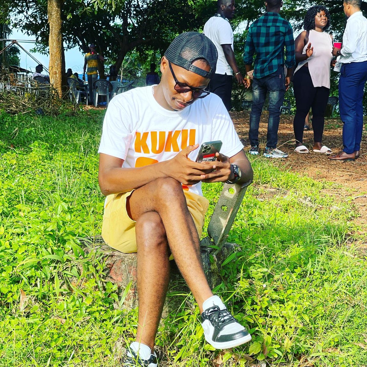 bockkmusa's tweet photo. “We should lay more emphasis on practicing  leadership rather than just the theory” - Bockarie Kukuku Musa https://t.co/zb081WfZZQ