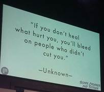 Elizabeth J 🍁 tweet media