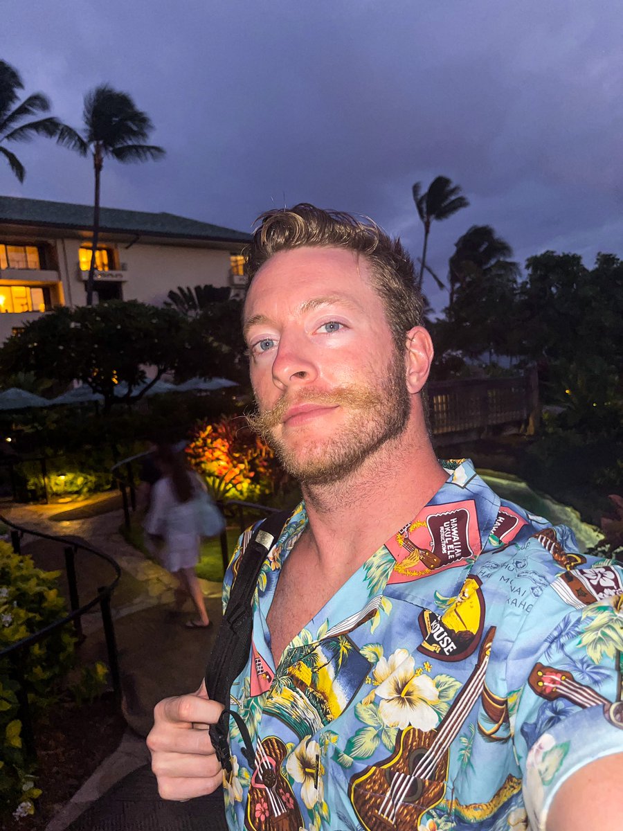 Spent the past 3 days in Hawaii for some time off and a short break to clear my head and relax for a minute!
What’s your favorite Hawaiian island?