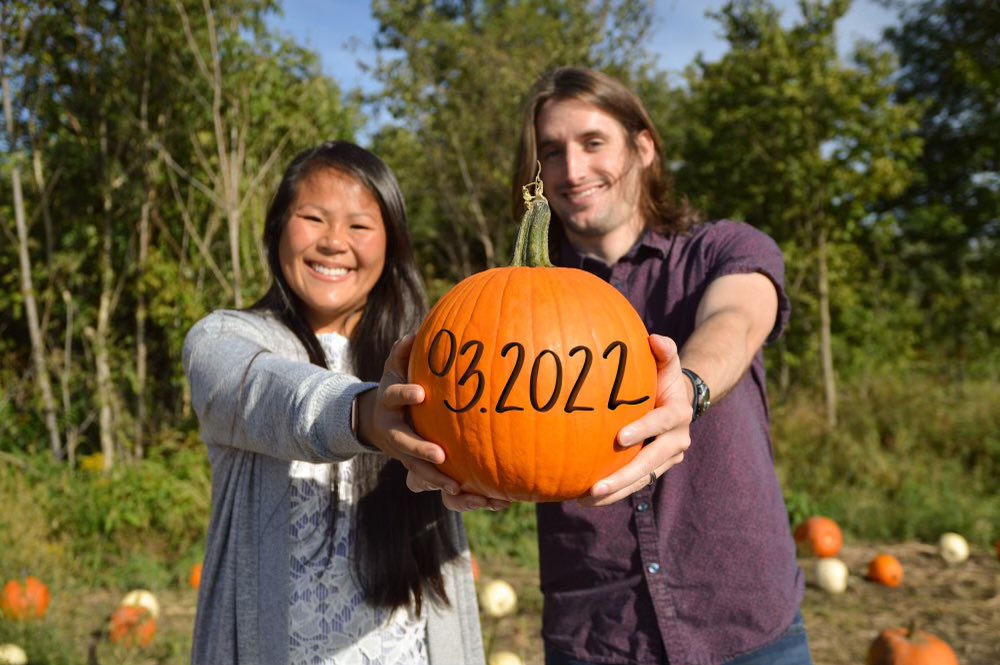 kels12hulbert's tweet photo. Douglas and I are adding a pumpkin to our patch! https://t.co/fBTCxOguV0